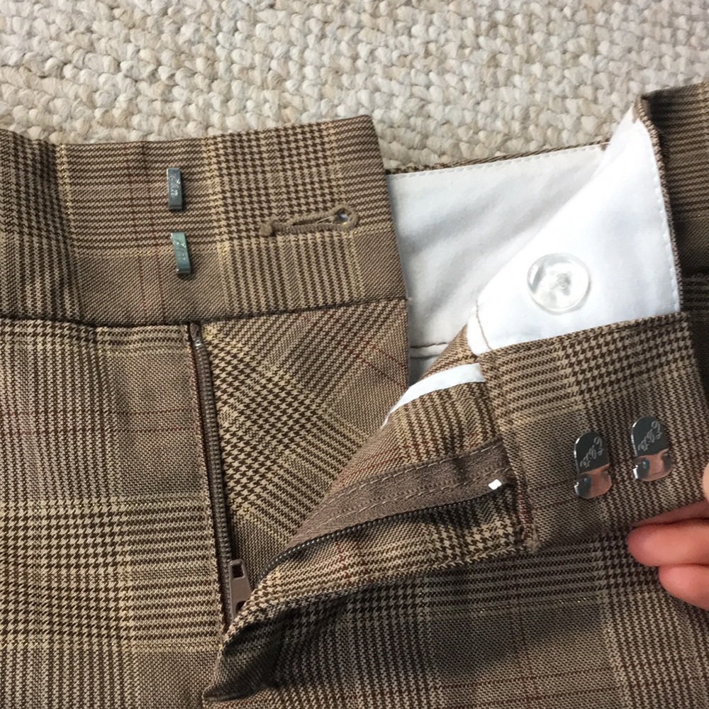 Gap Plaid Shorts - Picture 5 of 8